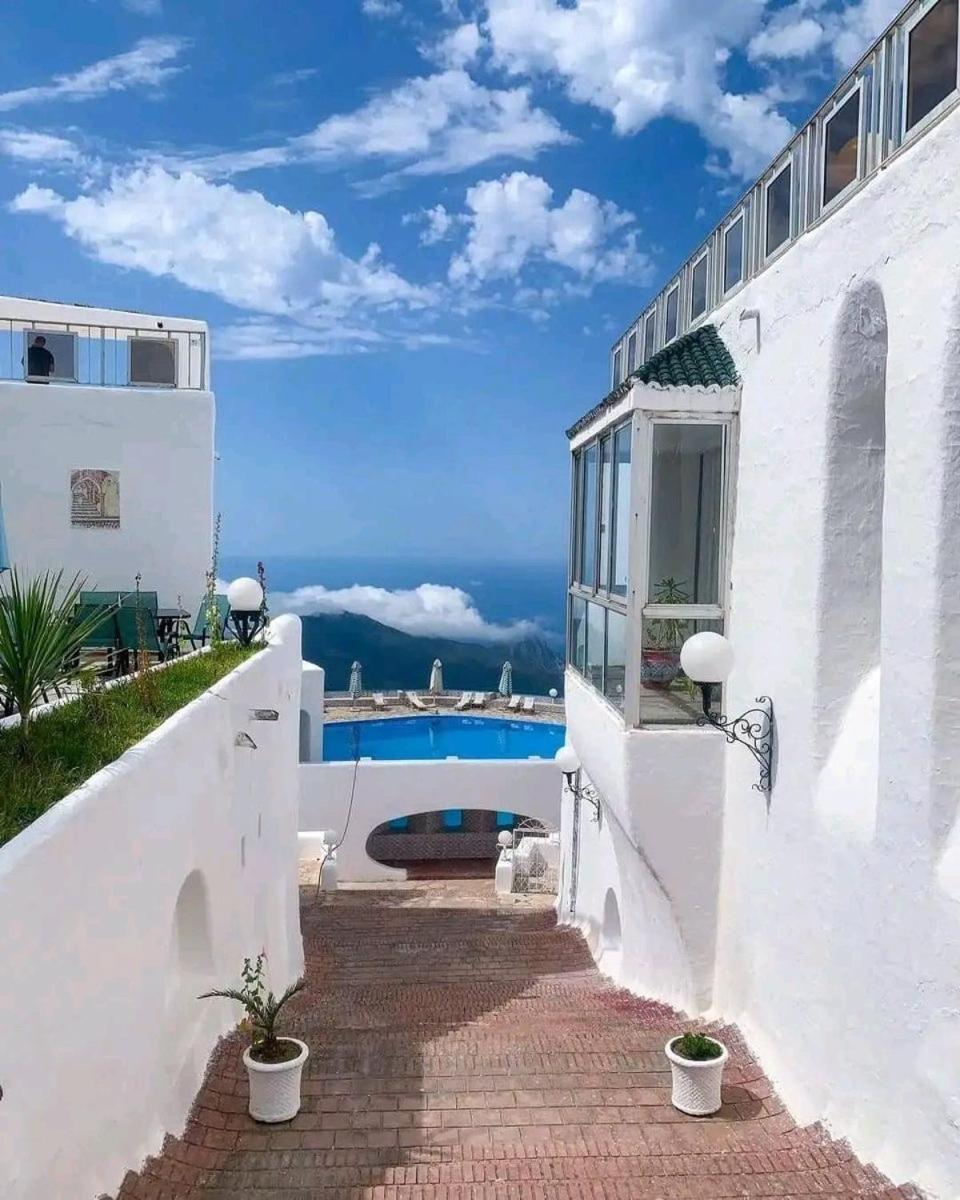 Apartmán Duplex T3 Bien Situe Annaba Exteriér fotografie